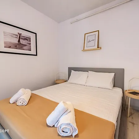 928 Apartment