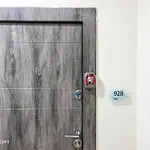 928 Апартаменти